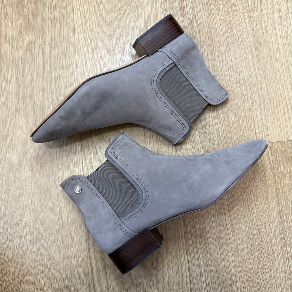 Louise et Cie Lo Waldon Chelsea Boots: Classic Leather Ankle Booties Size 11 - Picture 1 of 7